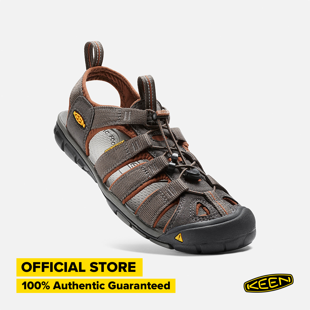 KEEN MEN'S CLEARWATER CNX SANDAL - RAVEN/TORTOISE SHELL